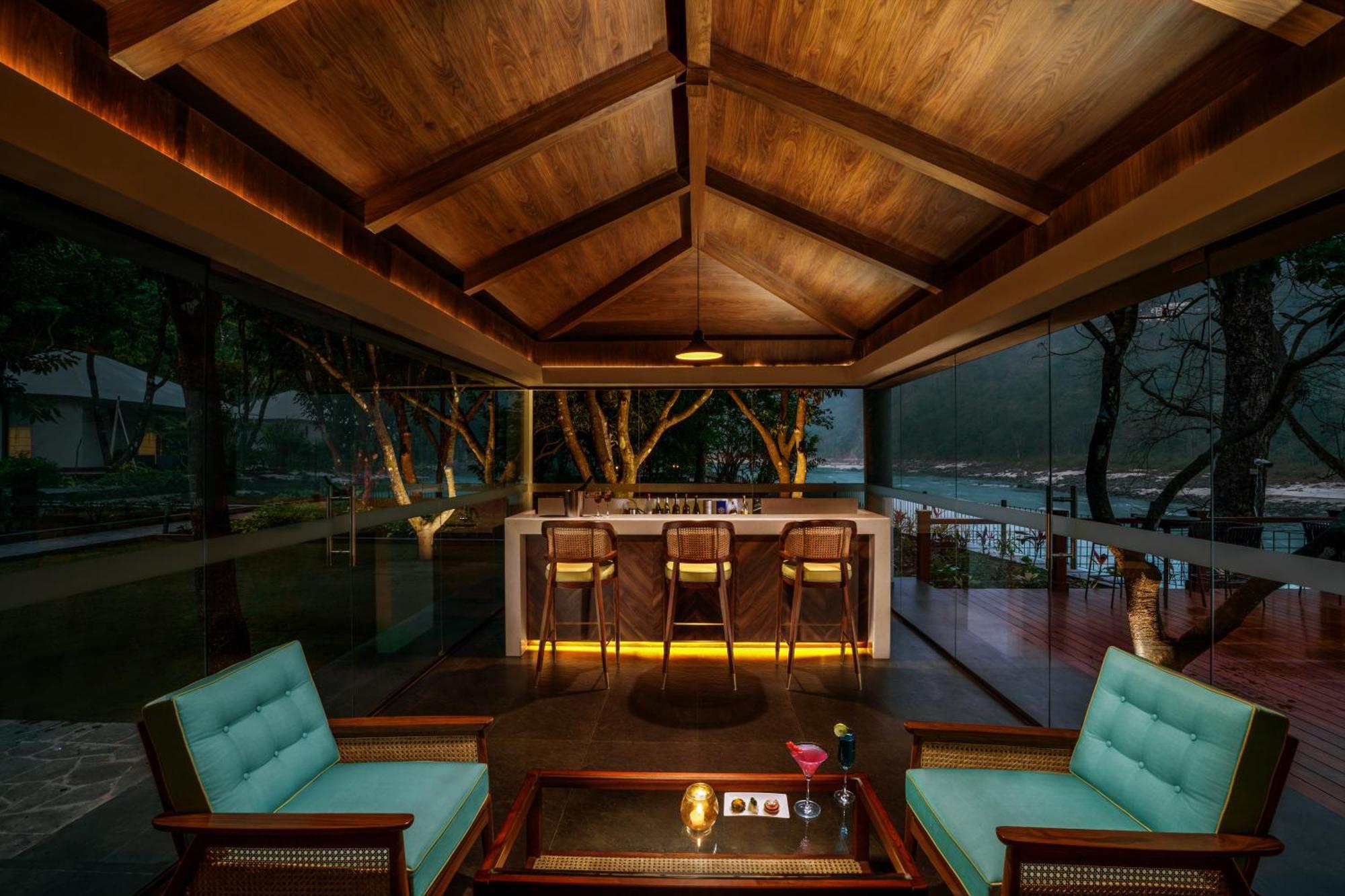 Anand Kashi By The Ganges Rishikesh - Ihcl Seleqtions Hotel Sirasu Bagian luar foto