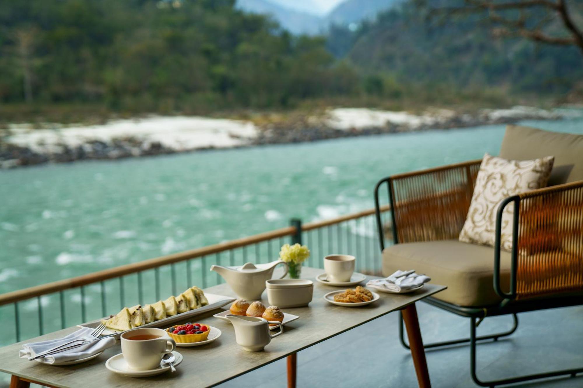 Anand Kashi By The Ganges Rishikesh - Ihcl Seleqtions Hotel Sirasu Bagian luar foto