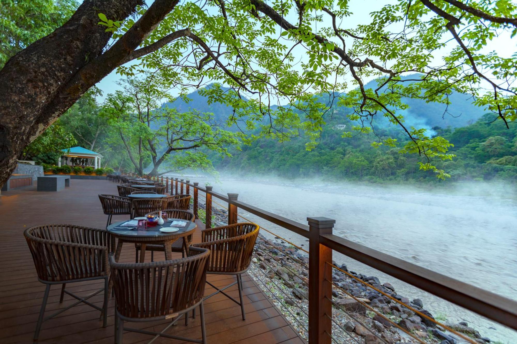Anand Kashi By The Ganges Rishikesh - Ihcl Seleqtions Hotel Sirasu Bagian luar foto